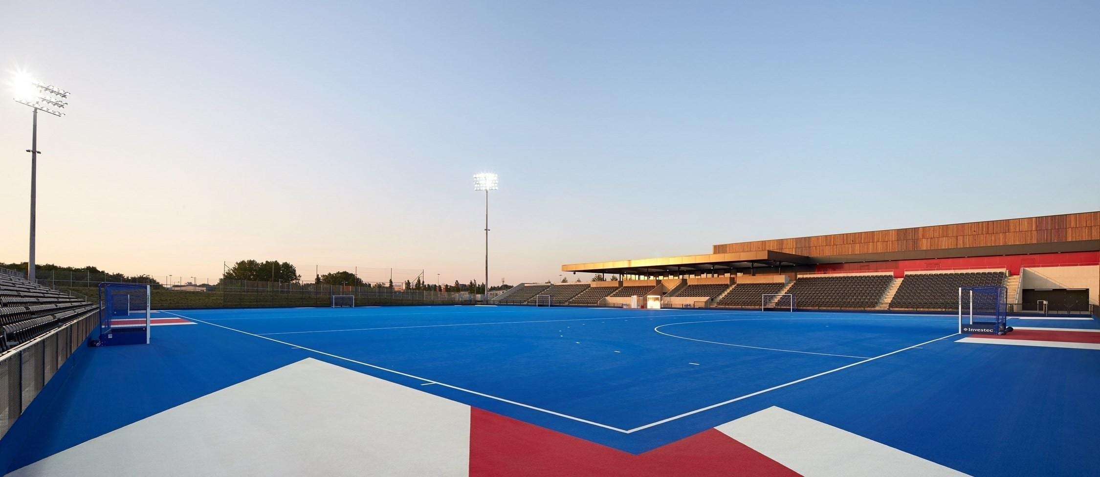 Referenz_SportSurfaces_Eton_Manor_London_Visit_4_HuftonAndCrow_04_rgb_XL-50-Referenzen_Web_2250x1500_96dpi