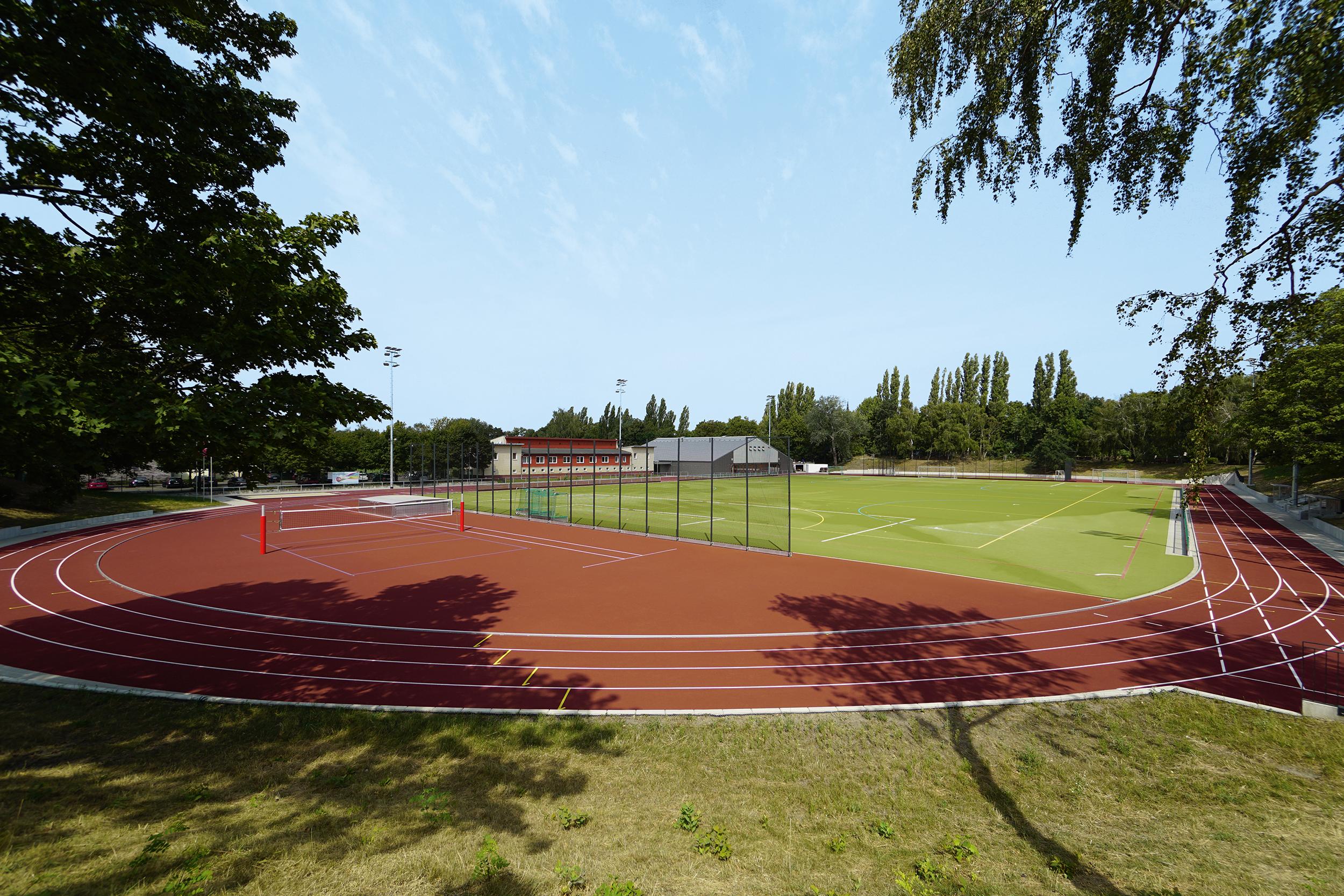 Ref_Berlin_StadionColumbiadamm_PoligrasMegaCoolPlus_SpurtanWSS_SmarTracks_2018_104_2500PixelBreit_sRGB_XXL