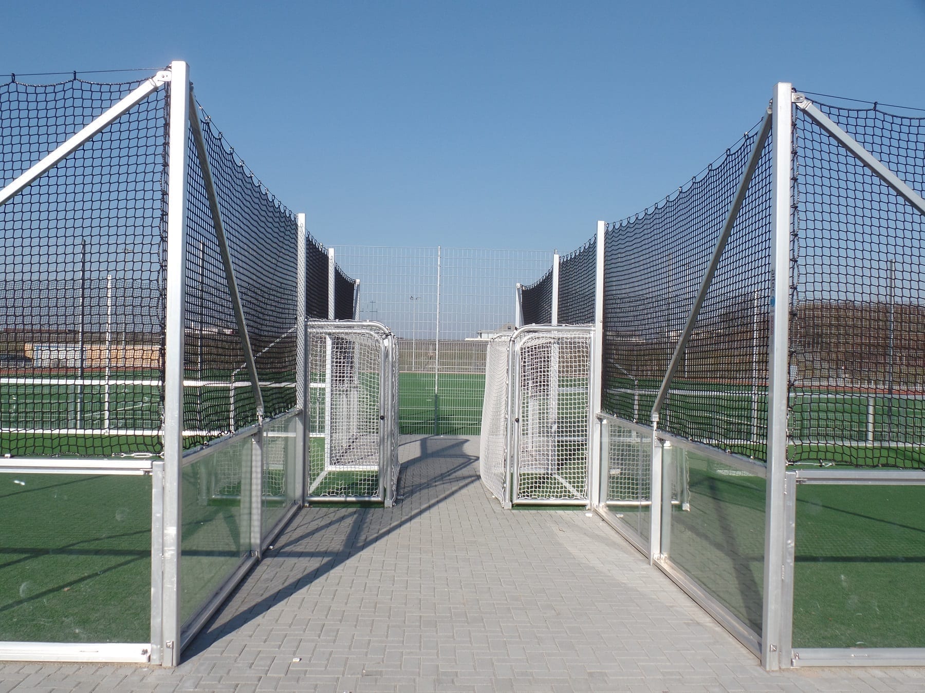 Soccer-Courts-mit-Bolztoren